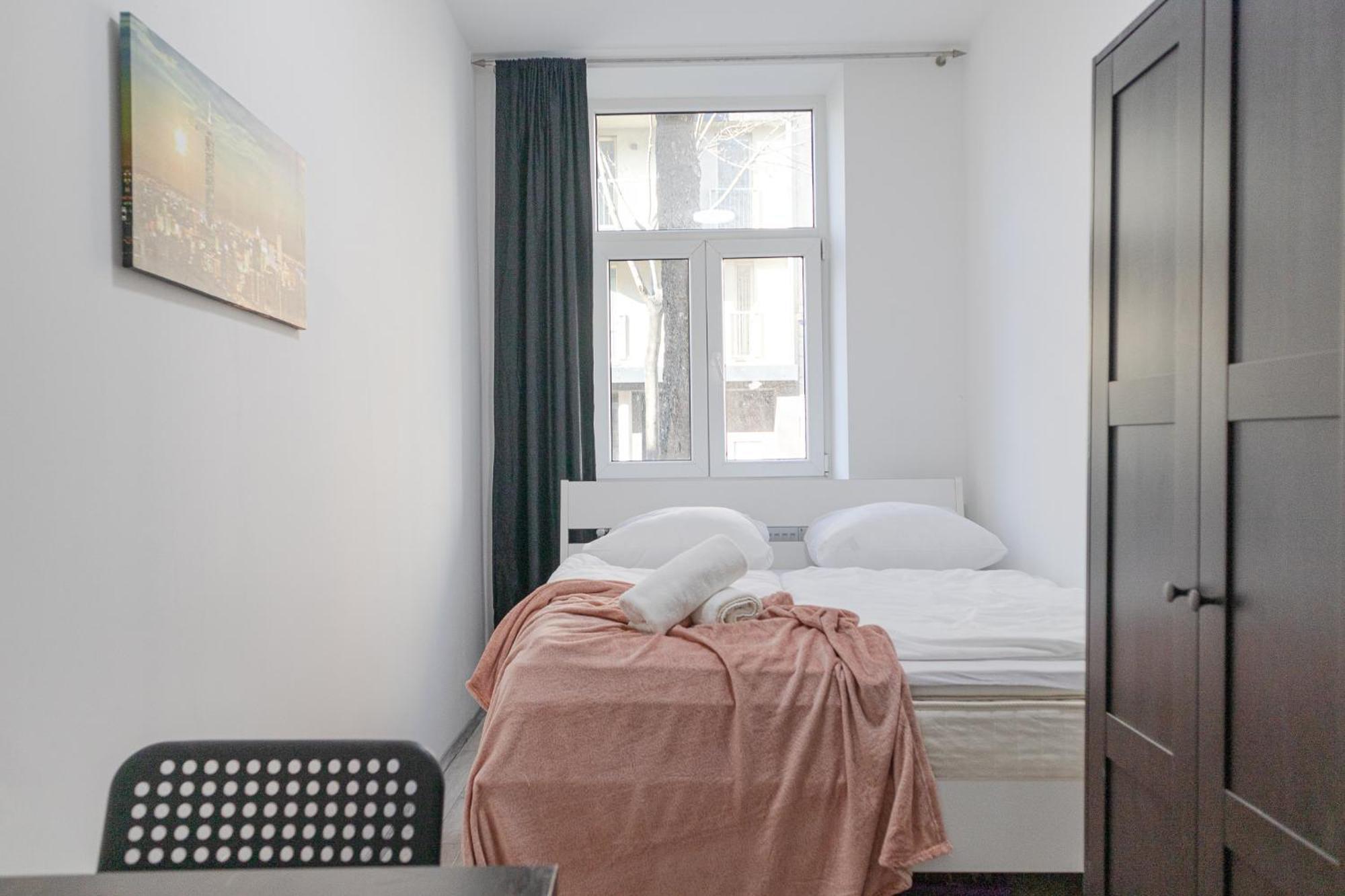 Affordable 5-Br Shared Apartment / Enkplatz U3 Getaway Відень Екстер'єр фото